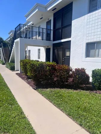 $1,800 | 14887 Bal Moral Lane, Unit 204, Delray Beach, FL 33446