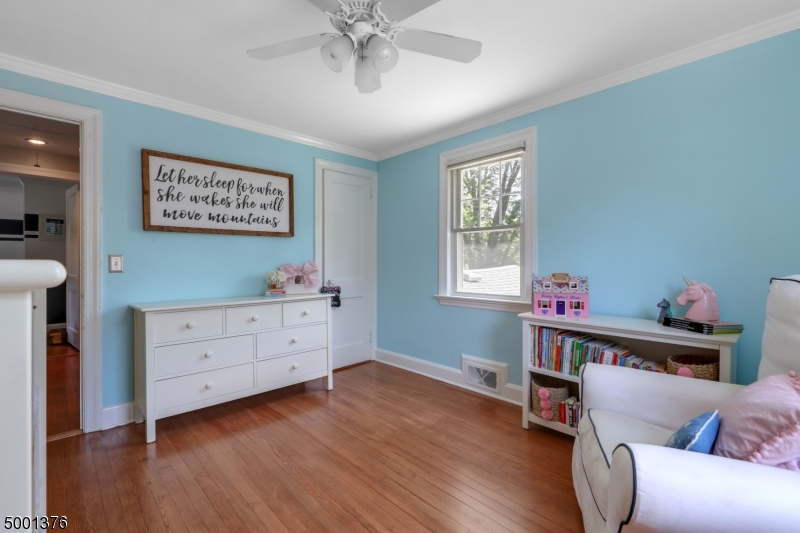 68 North Summit Avenue Chatham, NJ 07928 - Photo 18 of 23