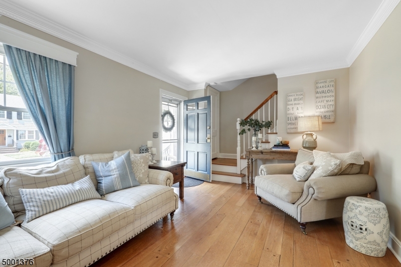 68 North Summit Avenue Chatham, NJ 07928 - Photo 4 of 23