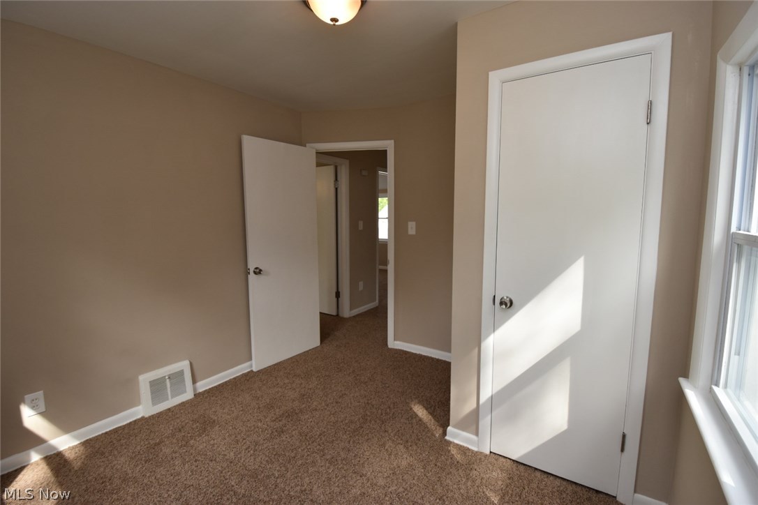 3819 Freemont Road South Euclid, OH 44121 - Photo 20 of 34