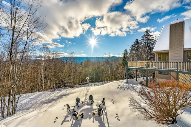$889,000 | 201 Spruce Drive, Andover, VT 05143