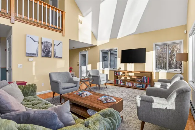 $889,000 | 201 Spruce Drive, Andover, VT 05143