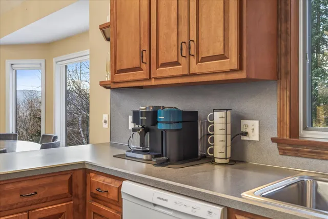 $889,000 | 201 Spruce Drive, Andover, VT 05143