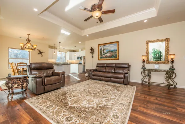 $459,000 | 220 Fairway Drive, Weaverville, CA 96093