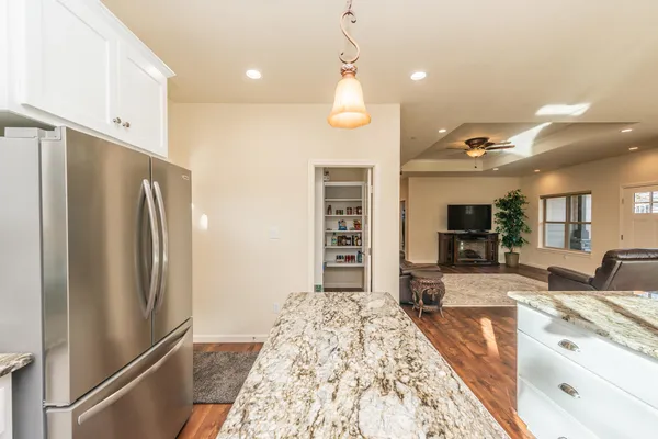 $459,000 | 220 Fairway Drive, Weaverville, CA 96093