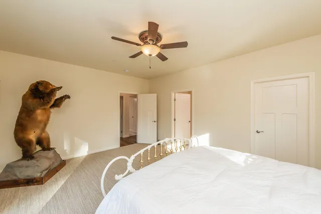 $469,000 | 220 Fairway Drive, Weaverville, CA 96093