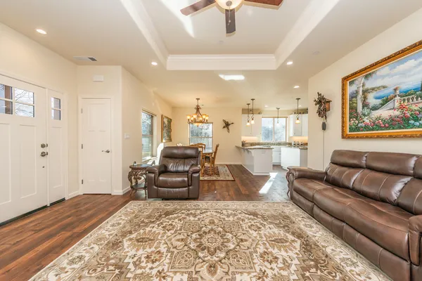 $459,000 | 220 Fairway Drive, Weaverville, CA 96093