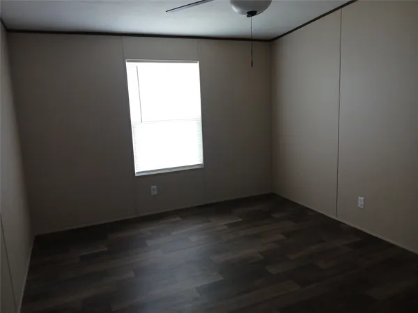 $1,875 | 8717 Fm 1115, Unit C, Flatonia, TX 78941