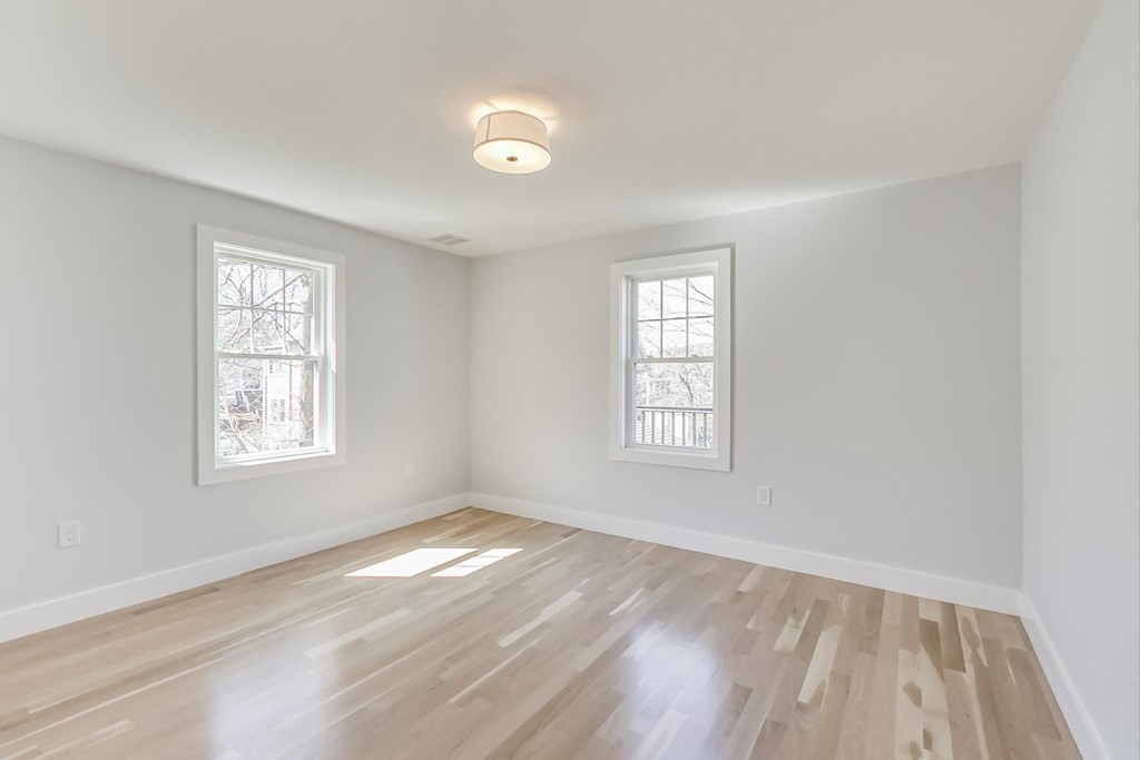 39 Appleton Street, Unit 39 Arlington, MA 02476 - Photo 24 of 31