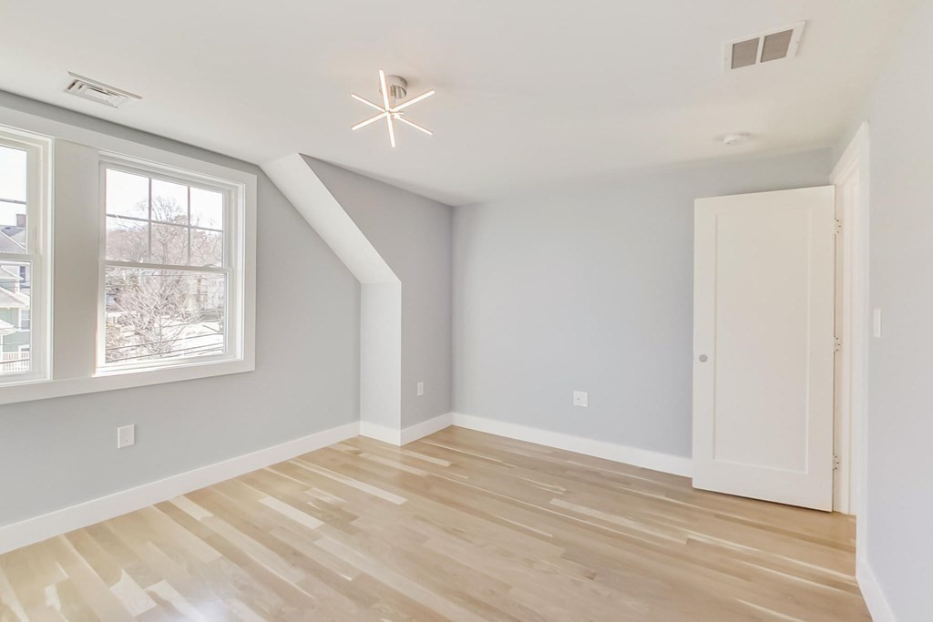 39 Appleton Street, Unit 39 Arlington, MA 02476 - Photo 29 of 31