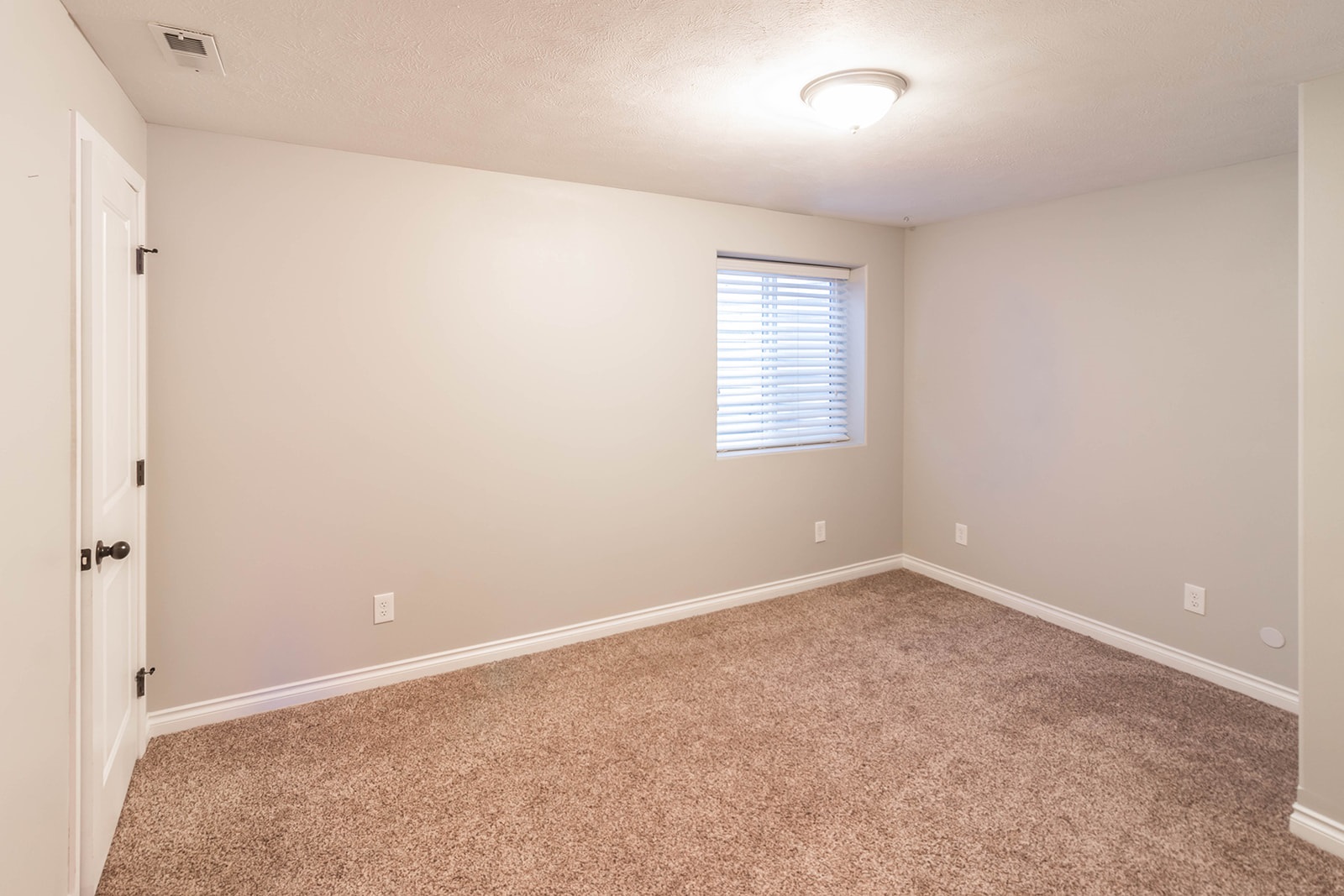 705 East Silver Pine Road Colbert, WA 99005 - Photo 22 of 34