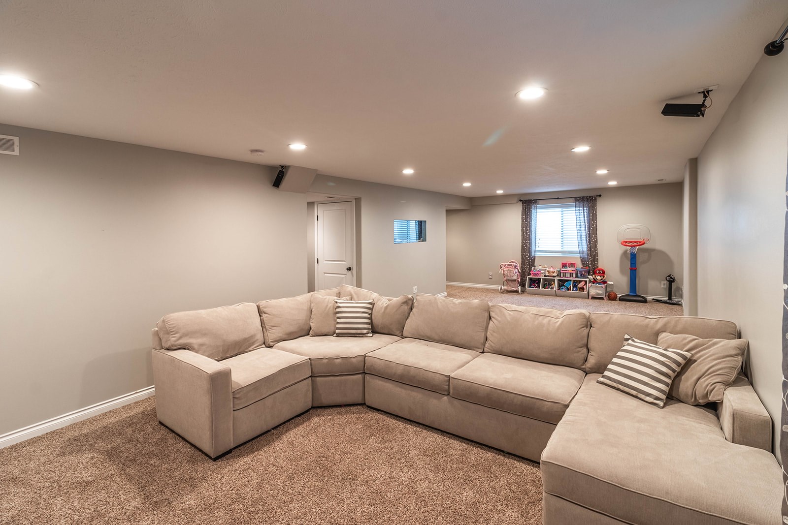 705 East Silver Pine Road Colbert, WA 99005 - Photo 4 of 34