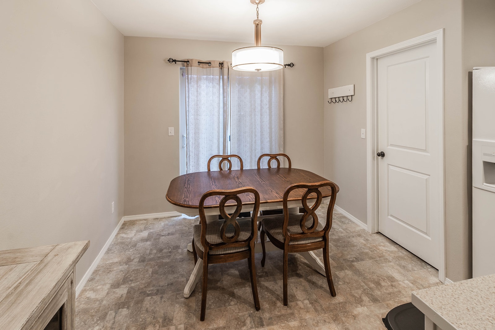 705 East Silver Pine Road Colbert, WA 99005 - Photo 7 of 34