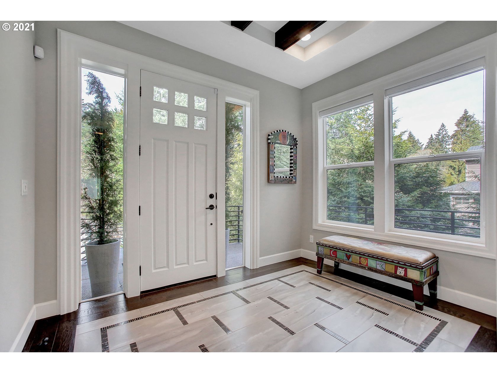 18958 Bryant Road Lake Oswego, OR 97034 - Photo 3 of 32 Gallery Image 3