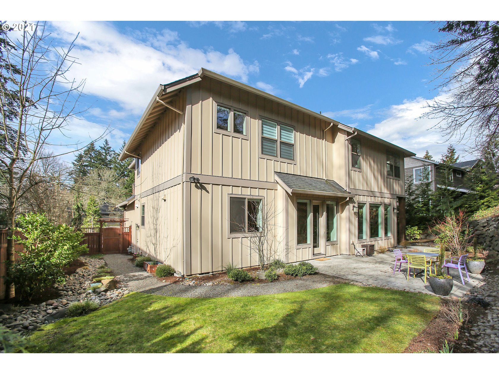 18958 Bryant Road Lake Oswego, OR 97034 - Photo 29 of 32 Gallery Image 29