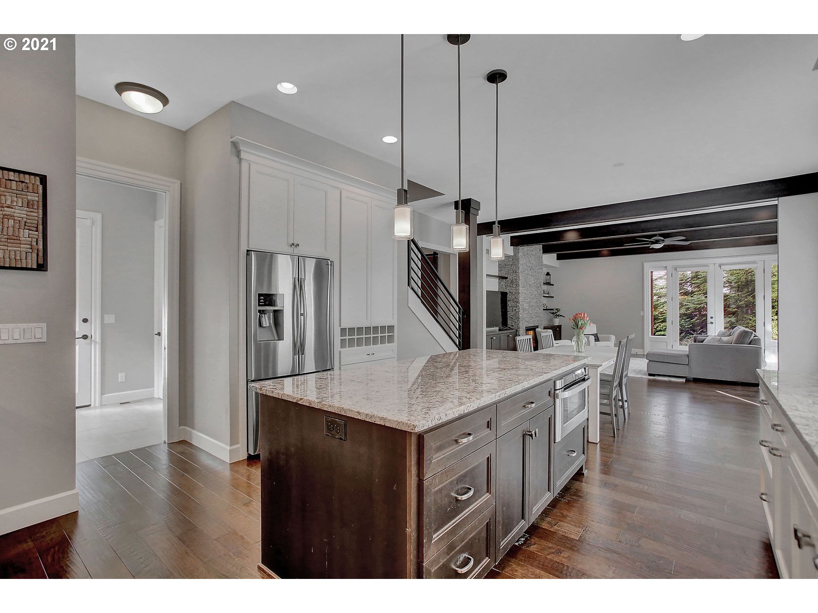 18958 Bryant Road Lake Oswego, OR 97034 - Photo 6 of 32 Gallery Image 6