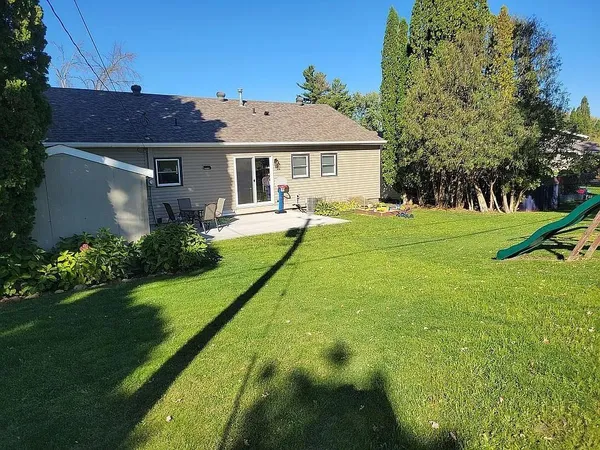 $365,000 | 500 6th Street Northeast, Stewartville, MN 55976
