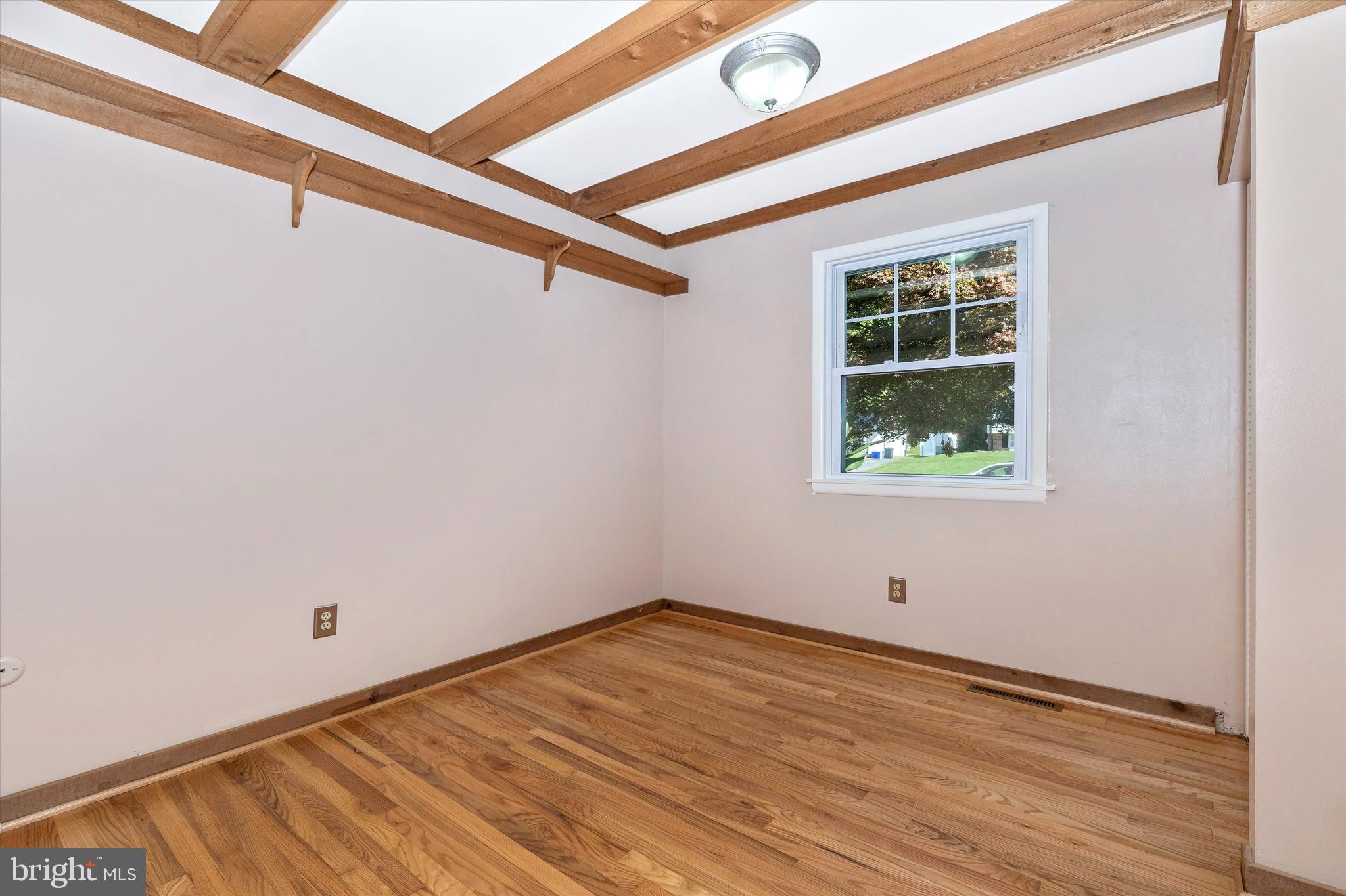11924 Bayswater Road Gaithersburg, MD 20878 - Photo 21 of 41 Bedroom 3