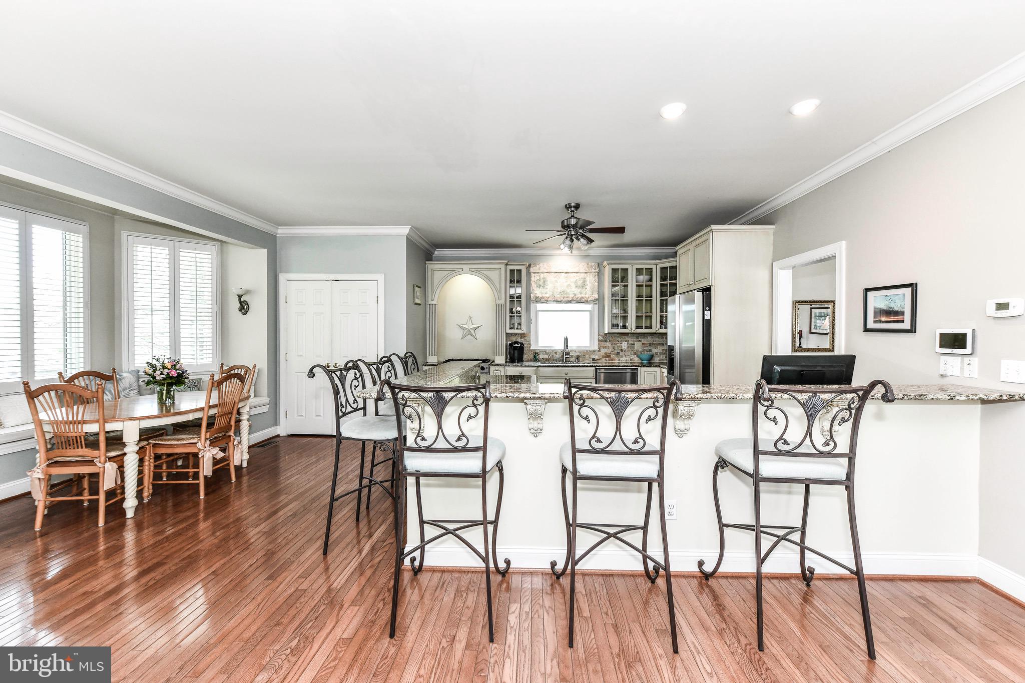 807 Old County Road Severna Park, MD 21146 - Photo 4 of 24 Gourmet updated kitchen