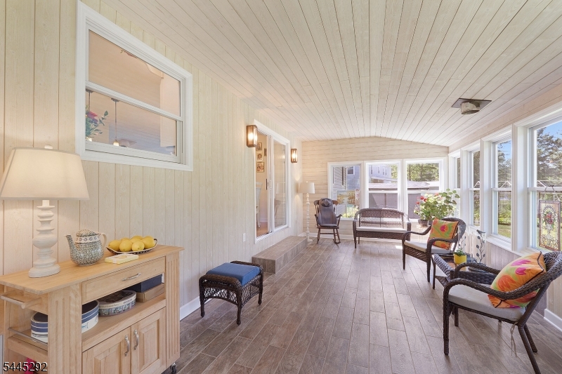 1280 Oxford Road Bridgewater, NJ 08807 - Photo 20 of 35
