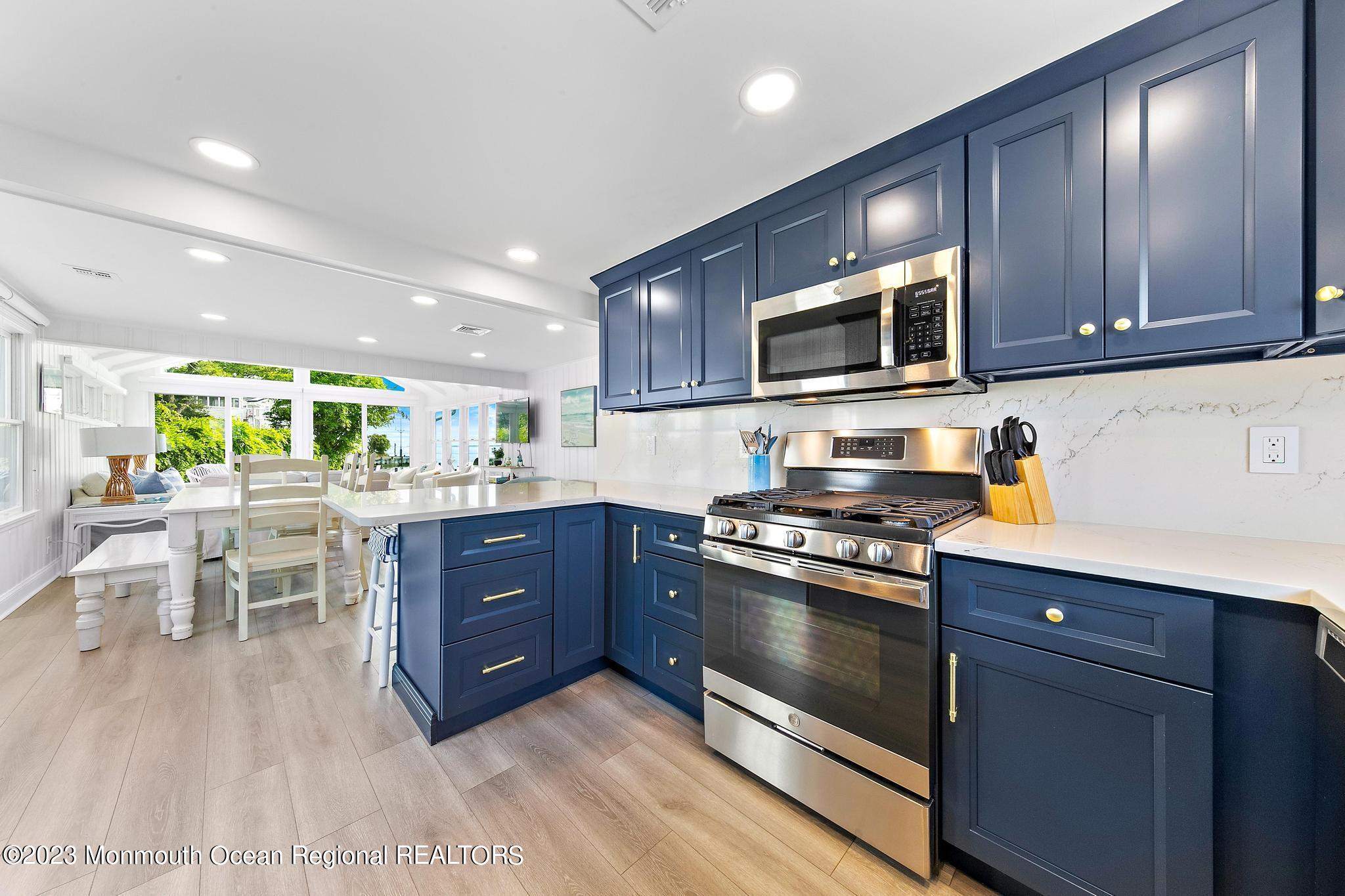 58 Adrian Road Beach Haven, NJ 08008 - Photo 12 of 57 58Adrian-13