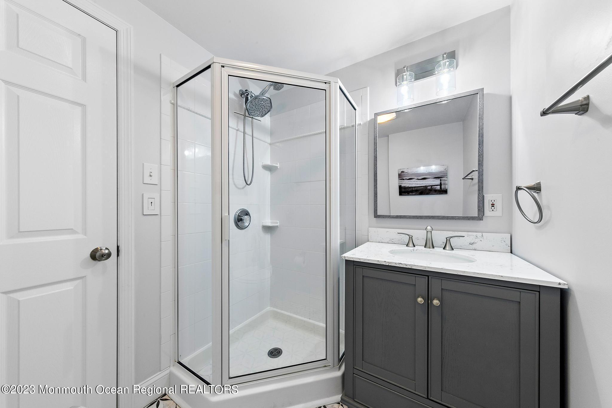 58 Adrian Road Beach Haven, NJ 08008 - Photo 29 of 57 58Adrian-27