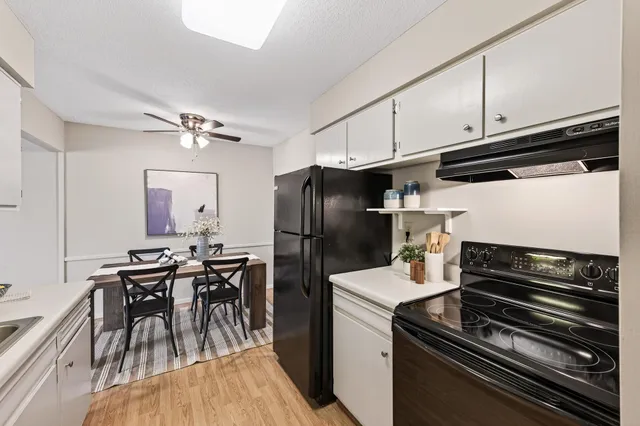 $97,500 | 3153 Old Highway 8, Unit 304, Roseville, MN 55418