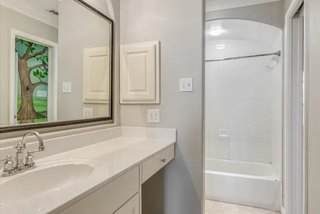 $5,400 | 2501 Rio Mesa Drive, Austin, TX 78732