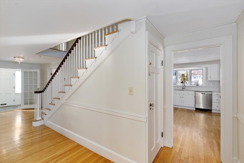 593 Prospect Street Methuen, MA 01844 - Photo 17 of 42