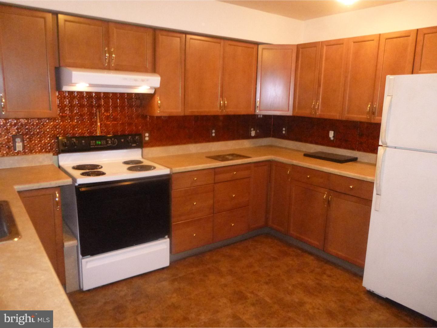 534 Baeder Road Jenkintown, PA 19046 - Photo 4 of 17 Gallery Image 4