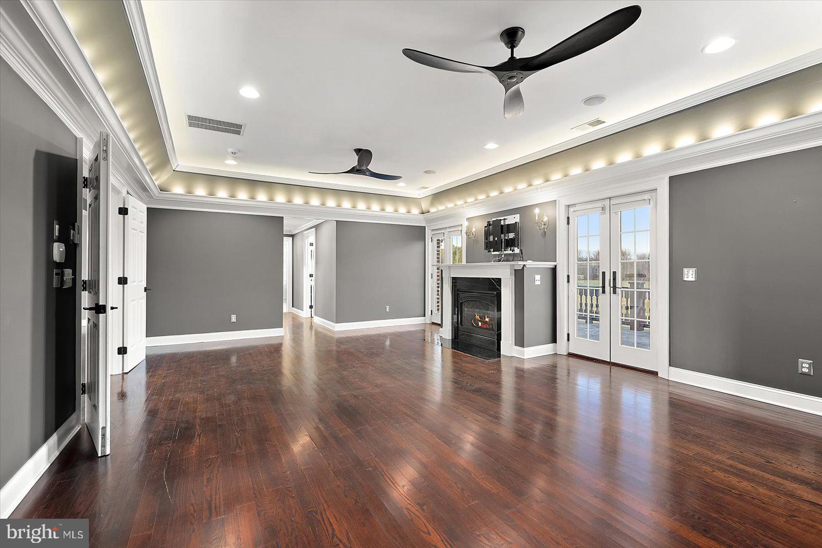 4218 Harmony Road Preston, MD 21655 - Photo 64 of 127 Oversized primary w fireplace & sundeck
