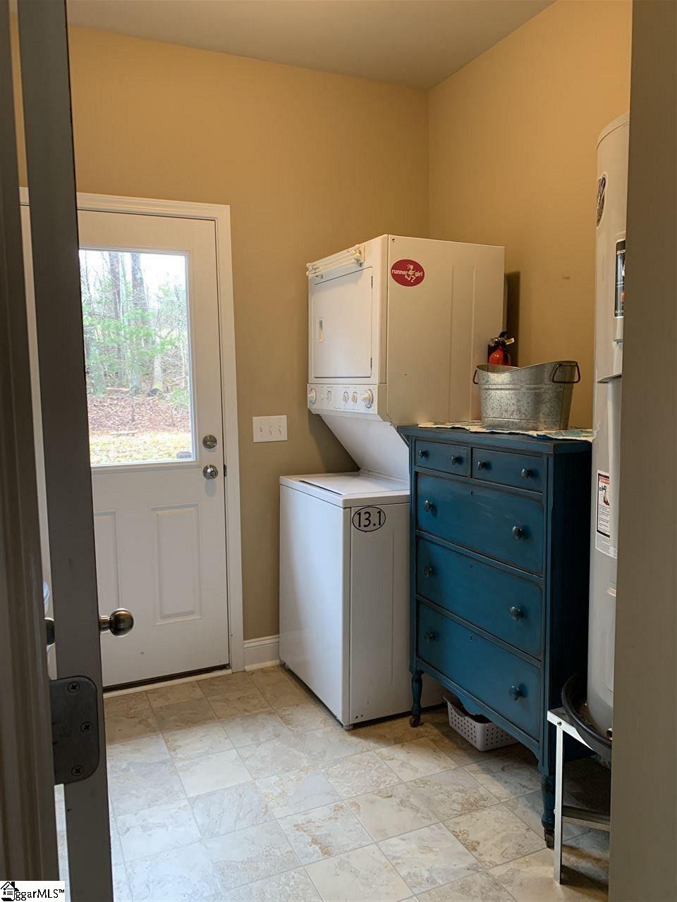 148 Center Road Landrum, SC 29356 - Photo 18 of 21