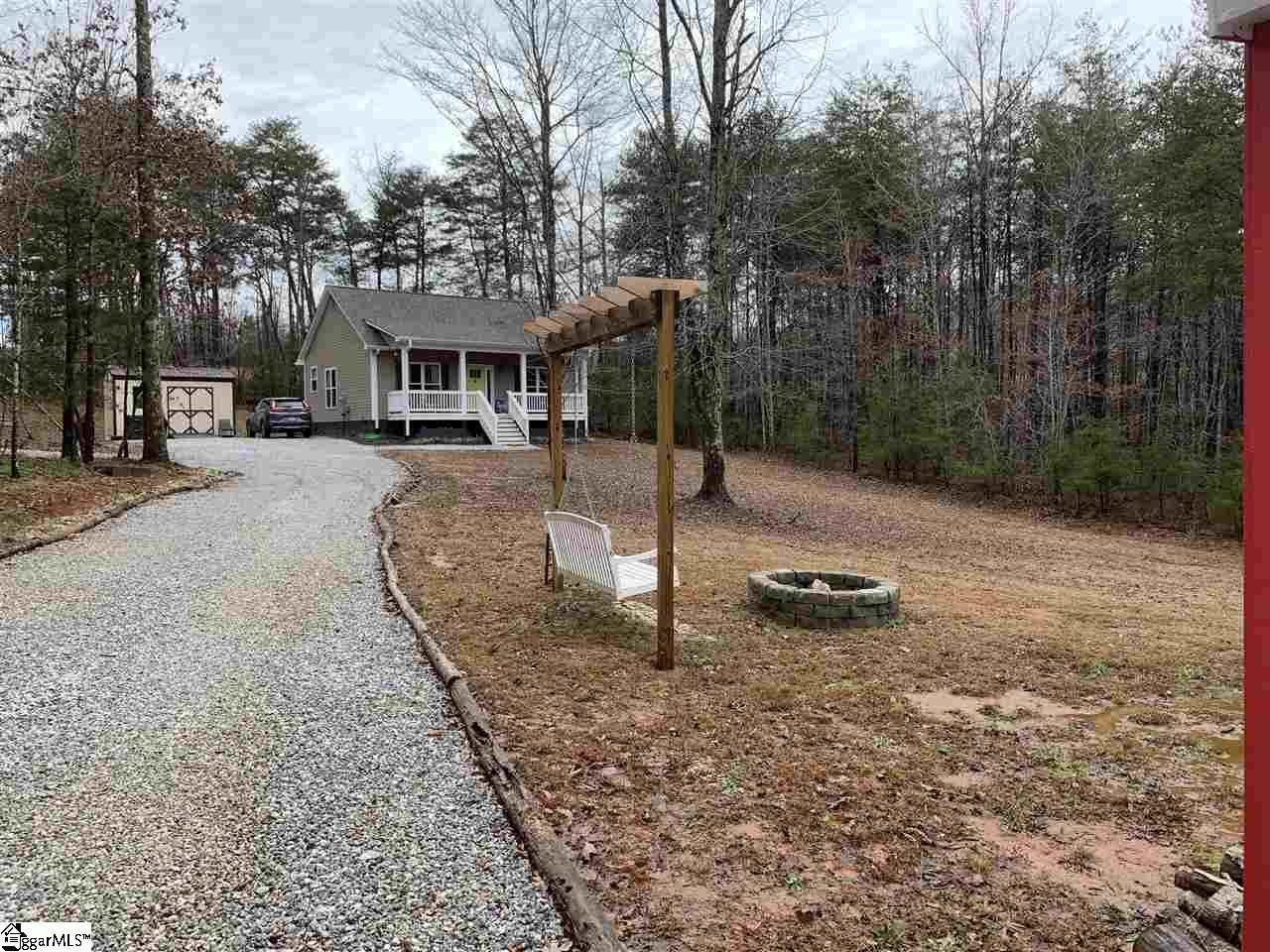 148 Center Road Landrum, SC 29356 - Photo 3 of 21