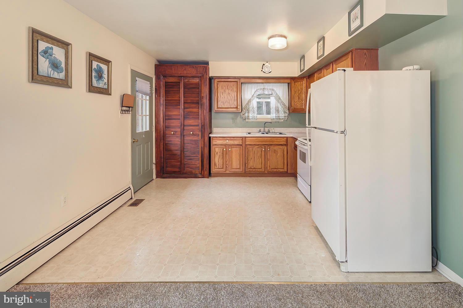 1904 Cosner Road Forest Hill, MD 21050 - Photo 7 of 30 Kitchen