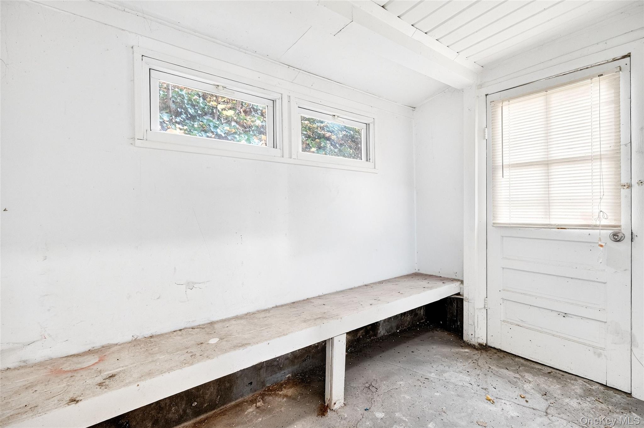 669 North Division Street Peekskill, NY 10566 - Photo 33 of 48 an empty room with a window