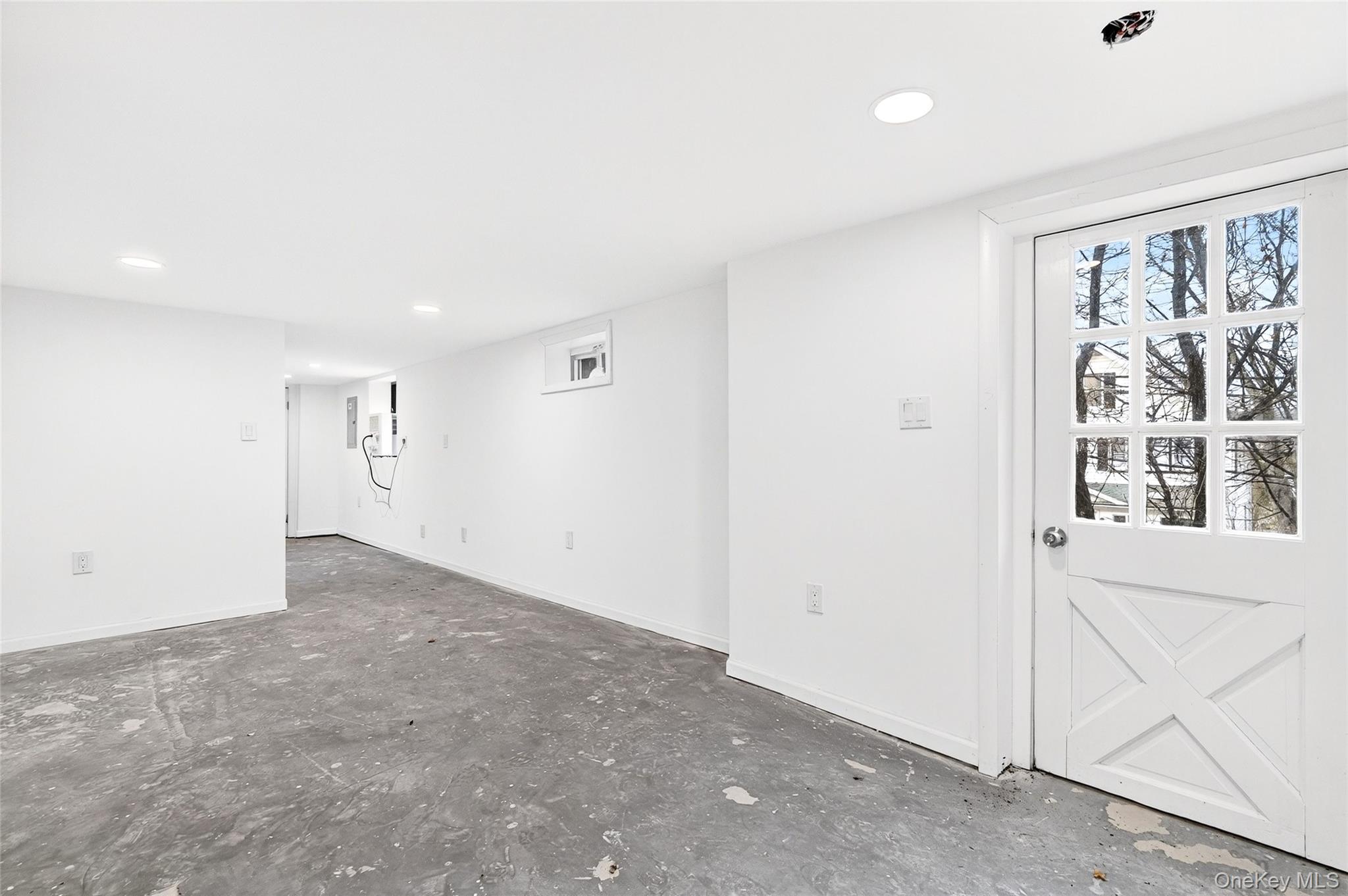 669 North Division Street Peekskill, NY 10566 - Photo 38 of 48 an empty room with a window