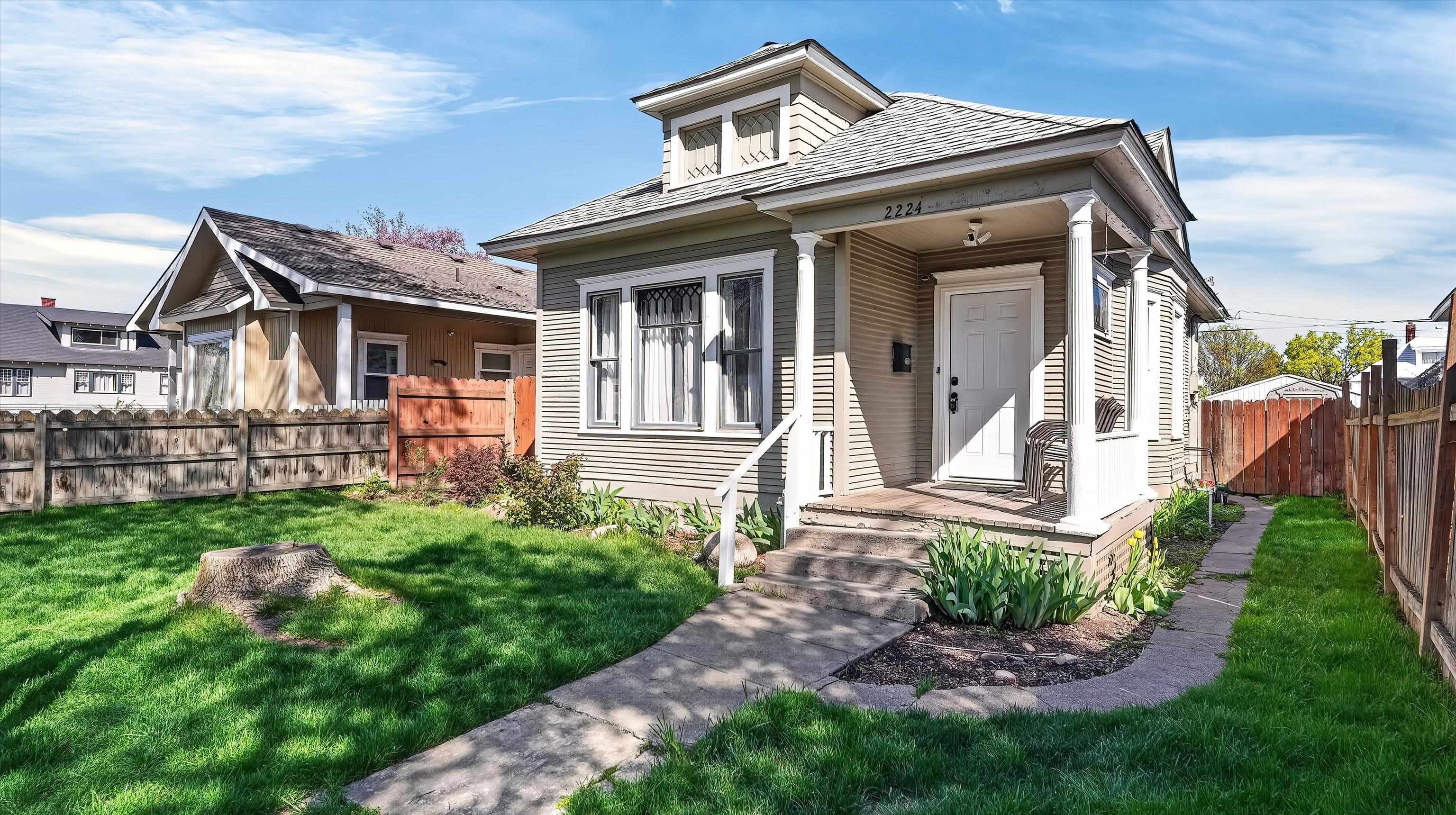2224 West Boone Avenue Spokane, WA 99201 - Photo 2 of 27