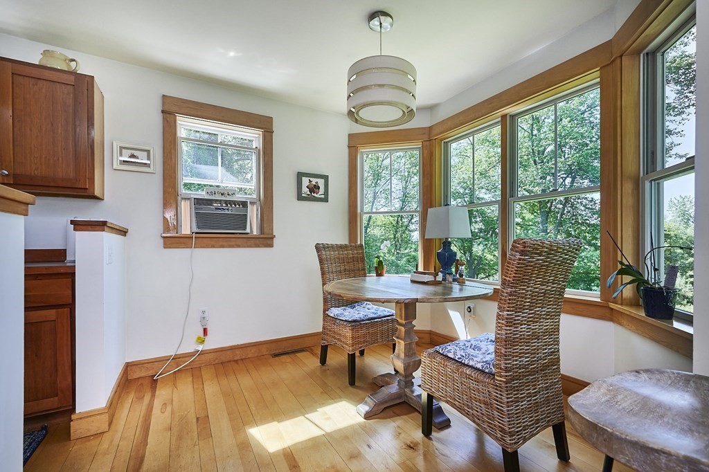 19 High Meadow Road Hadley, MA 01035 - Photo 11 of 38