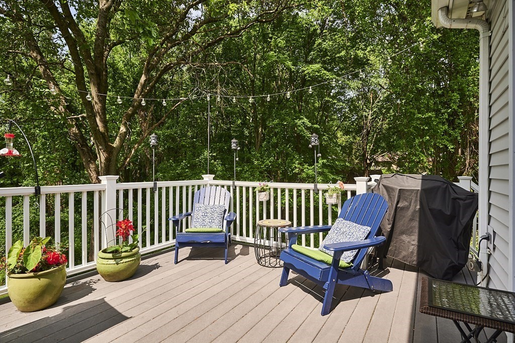 19 High Meadow Road Hadley, MA 01035 - Photo 14 of 38