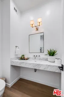 $3,499,000 | 935 South Burnside Avenue, Los Angeles, CA 90036