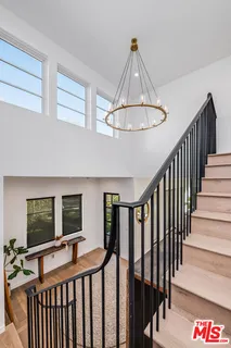 $3,499,000 | 935 South Burnside Avenue, Los Angeles, CA 90036