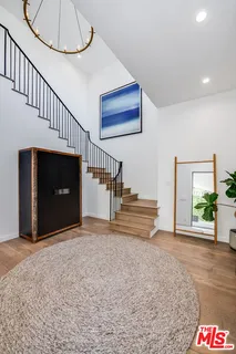 $3,499,000 | 935 South Burnside Avenue, Los Angeles, CA 90036