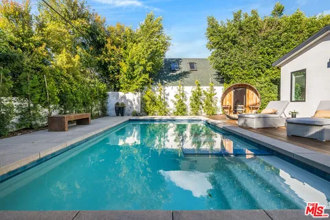 $3,499,000 | 935 South Burnside Avenue, Los Angeles, CA 90036