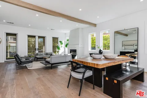 $3,499,000 | 935 South Burnside Avenue, Los Angeles, CA 90036
