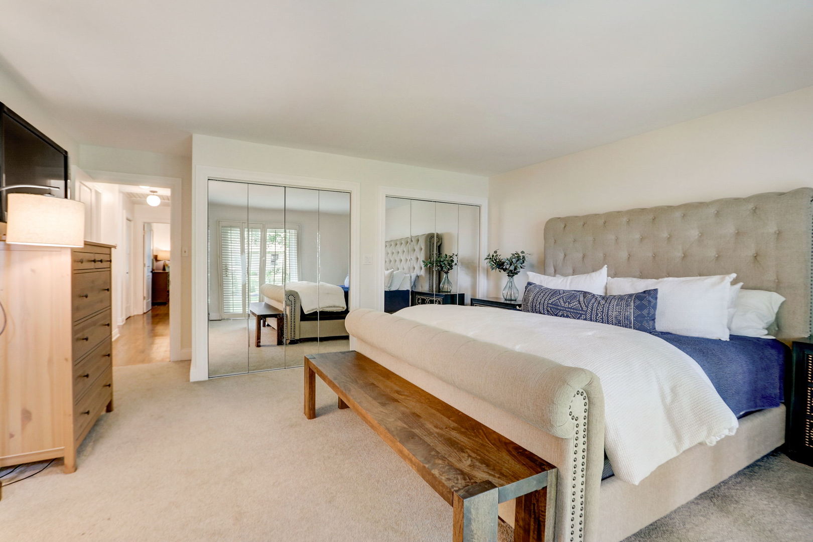 1514 Applegate Drive Naperville, IL 60565 - Photo 24 of 51 a bed room with a bed and furniture