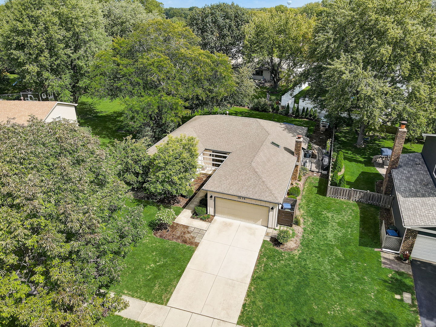 1514 Applegate Drive Naperville, IL 60565 - Photo 46 of 51 an aerial view of a house with a yard