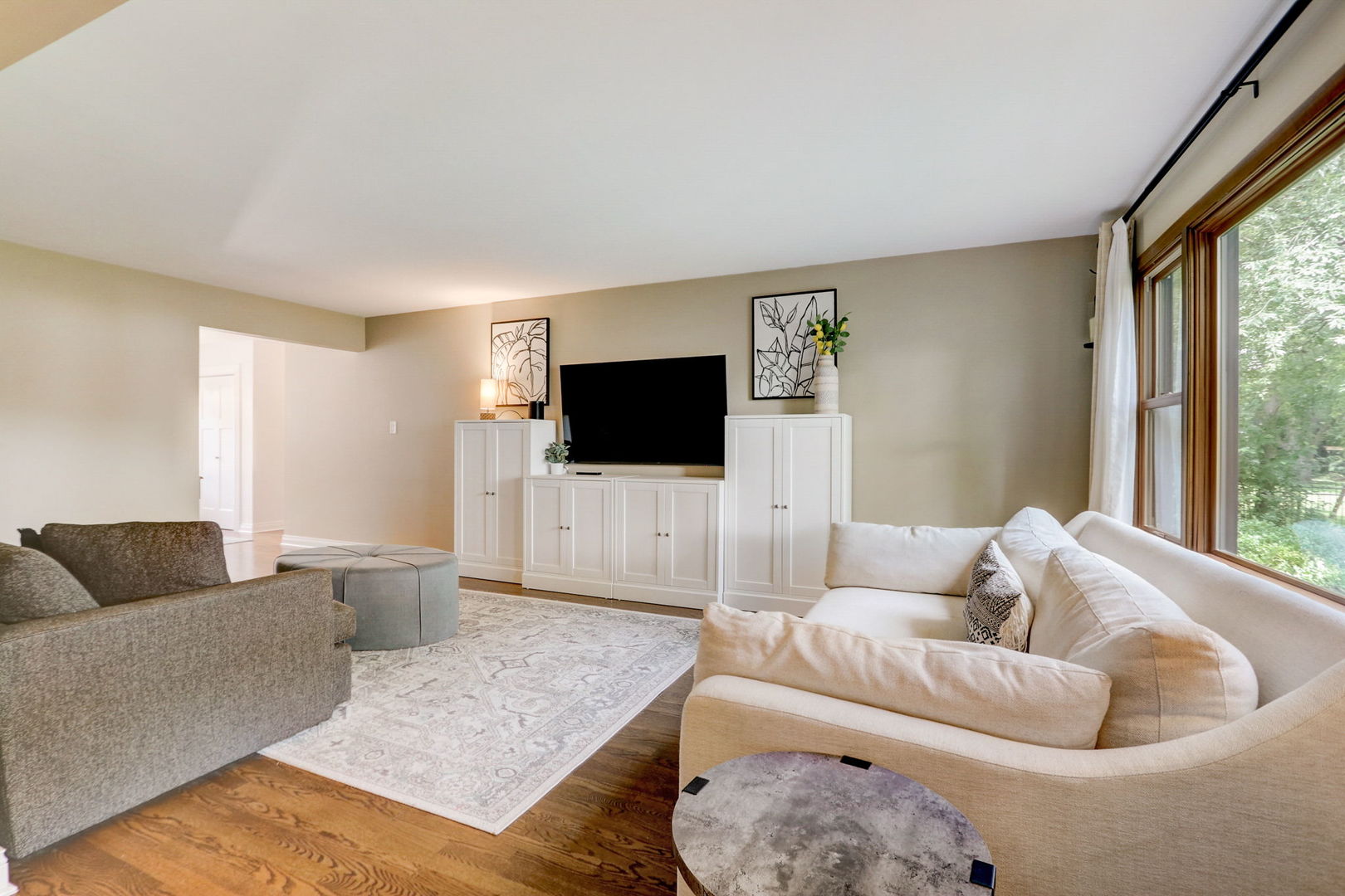 1514 Applegate Drive Naperville, IL 60565 - Photo 7 of 51 a living room with furniture and a flat screen tv