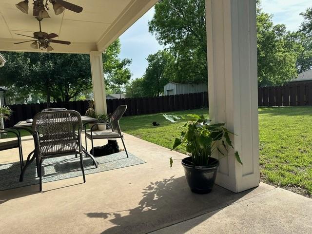 613 North Main Street Muenster, TX 76252 - Photo 23 of 24 a garden view with a seating space
