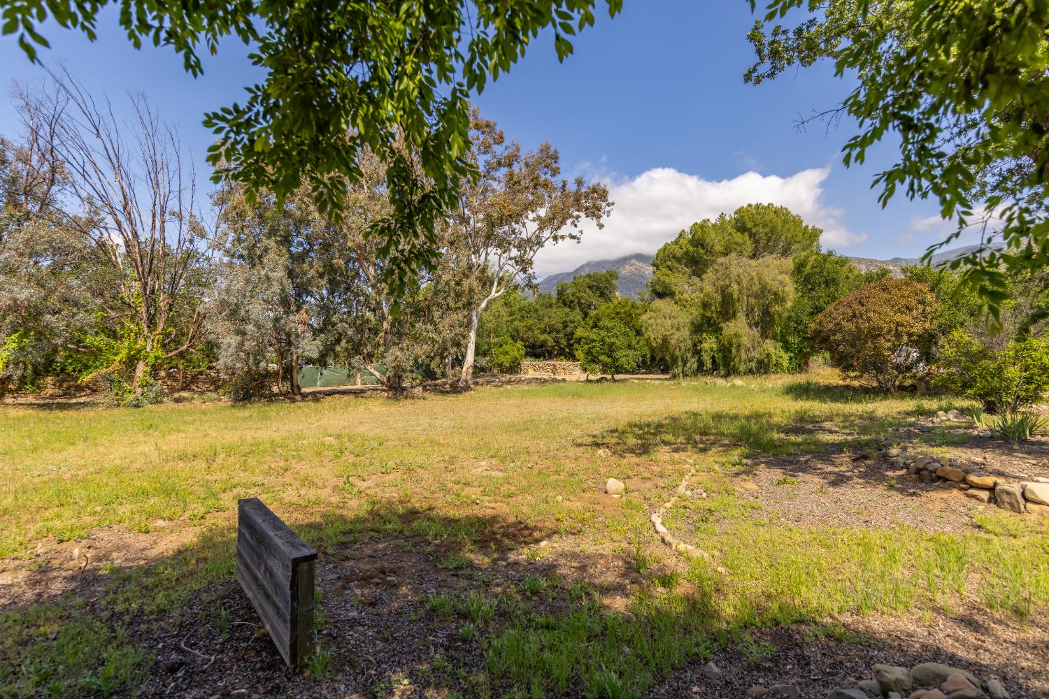 1073 Shippee Lane Ojai, CA 93023 - Photo 28 of 28 a view of an ocean and yard