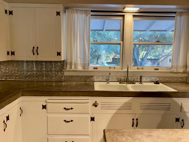 a view of a entryway door of the house